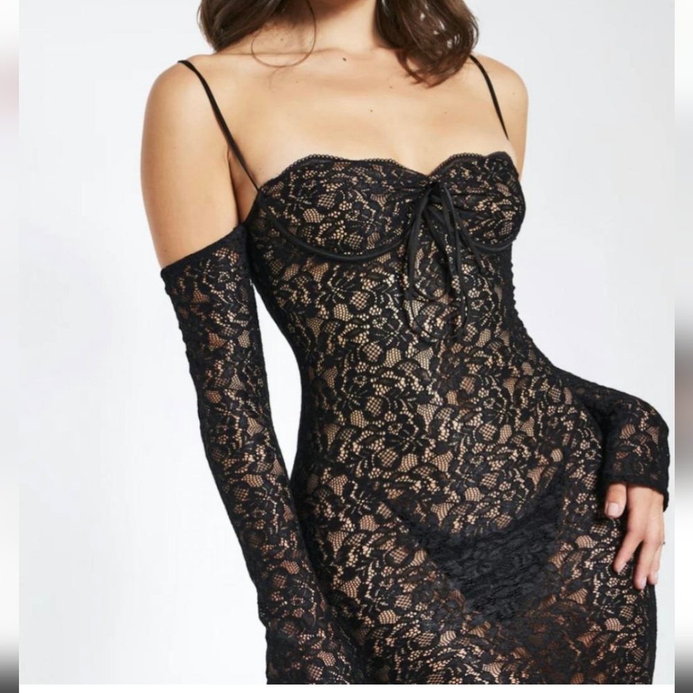 MISS CIRCLE NEW YORK, Udaya Lace Maxi dress